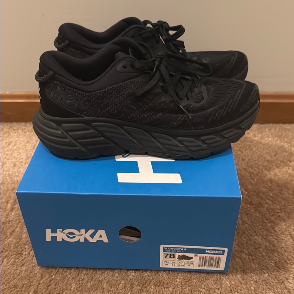 Hoka Gaviota 4 - Women’s Black Running Shoes Size 7